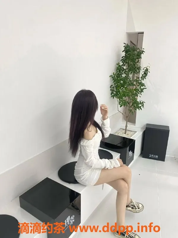 东莞楼凤资源信息,大朗小8，400元起，双向服务等你来体验！