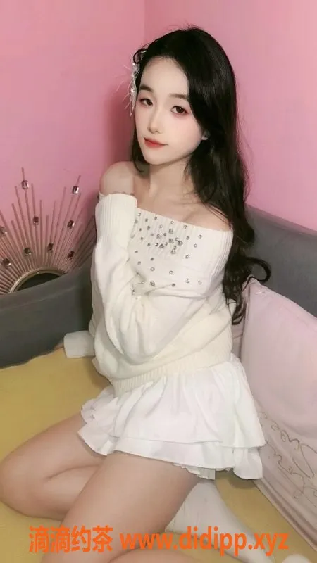 深圳上门服务-福田嫩妹恋恋，上门900P服务等你体验！