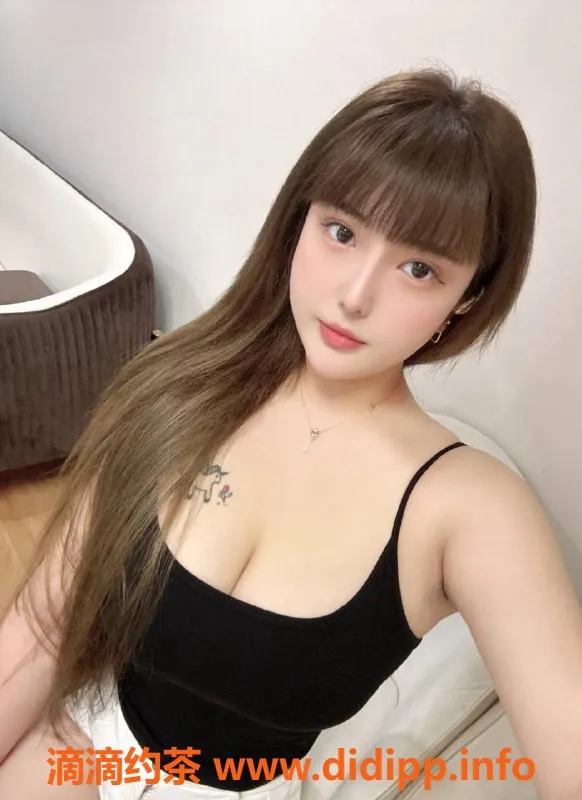 惠州楼凤-惠州大胸妹，21岁，身高1.72米，胸围D，700元超值服务