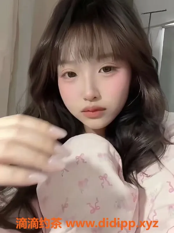 无锡楼凤资源信息,锡山高颜值佩佩，164cm，51kg，优质服务