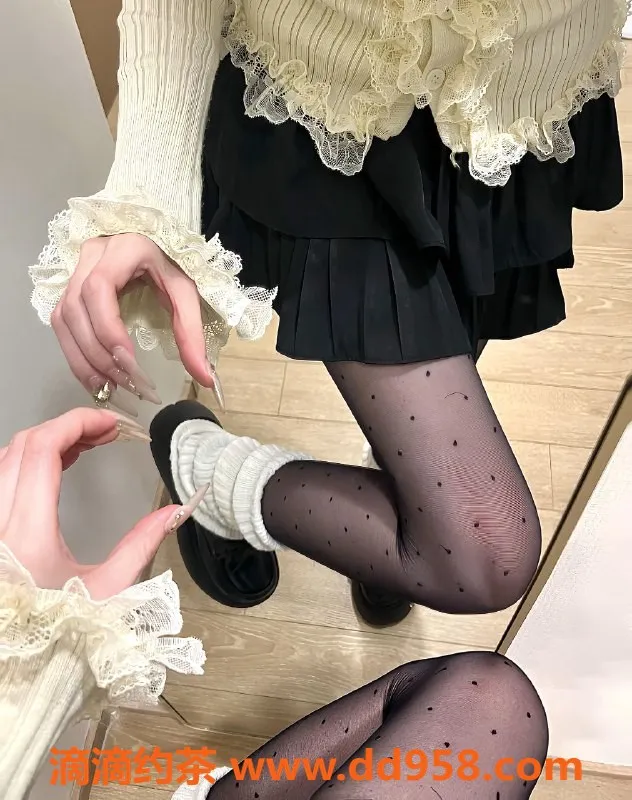 无锡上门服务-锡山06粉嫩少女，潮流时尚等你来尝试！