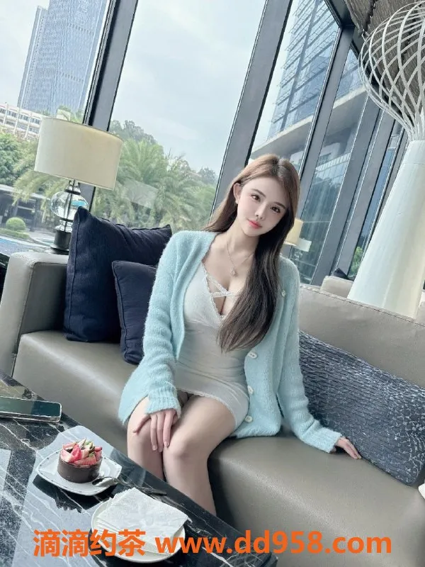深圳楼凤-宝安小婷，800元起，热情服务等你体验