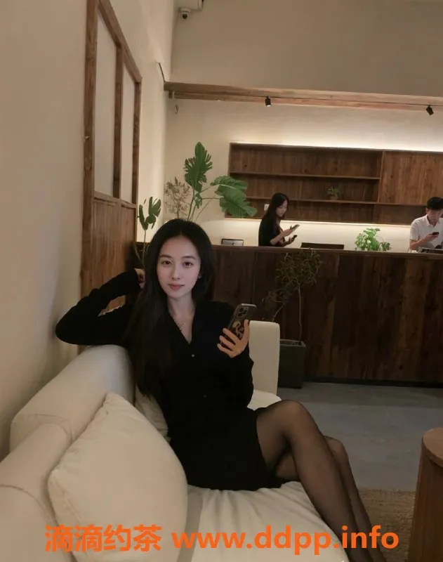 扬州楼凤-扬州邗江小雪儿，纤细诱惑，服务极佳