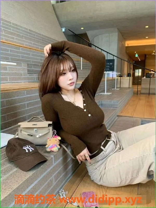 中山楼凤-西区快餐300元，洗吹做400元，超值体验