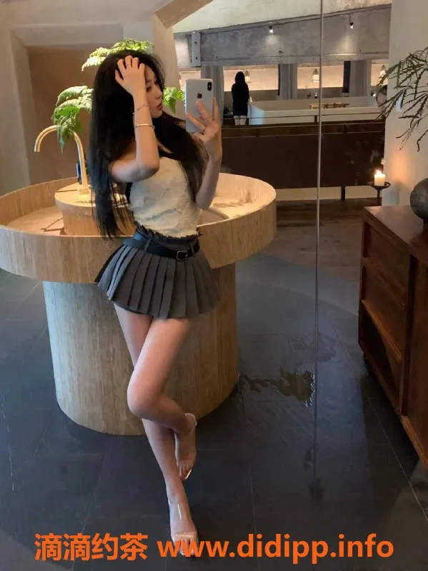 深圳楼凤资源信息,宝安悠悠，700p体验，优质服务等你来