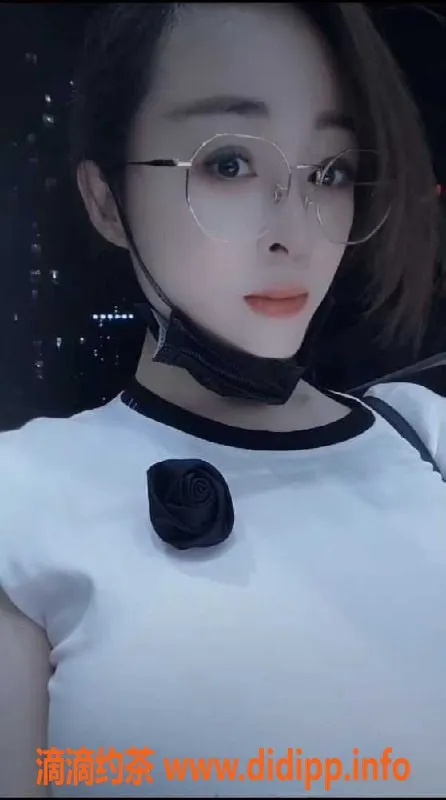 广州楼凤-广州白云婀娜多姿霓裳，500元50分钟