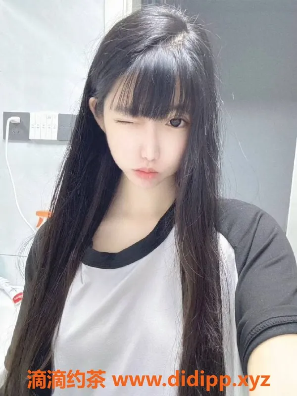 常州楼凤-武进单单，168cm御姐，800元起服务等你来体验！