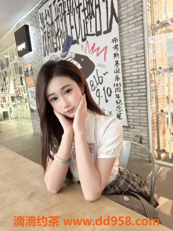 扬州楼凤-扬州邗江七七，颜值高身材好，服务超赞