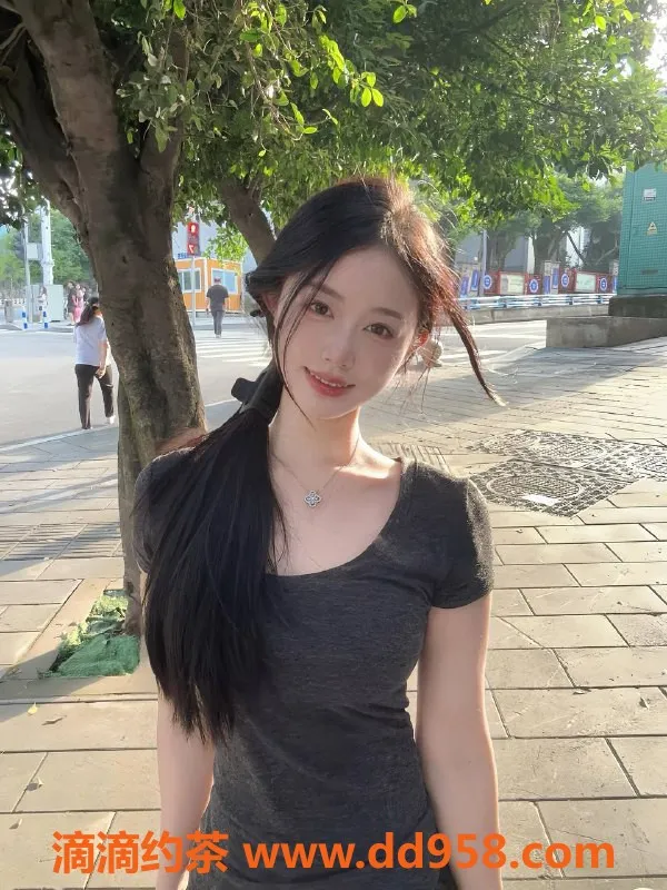 湛江楼凤-小野猫，年轻可爱，服务优质，价格合理