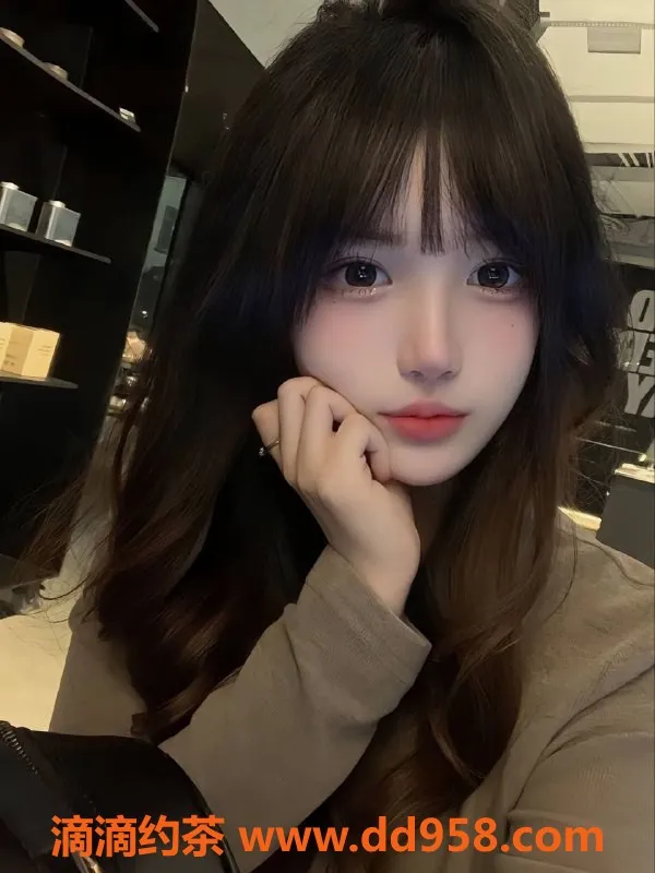 无锡楼凤资源信息,梁溪长腿学妹，175cm高颜值，优质服务