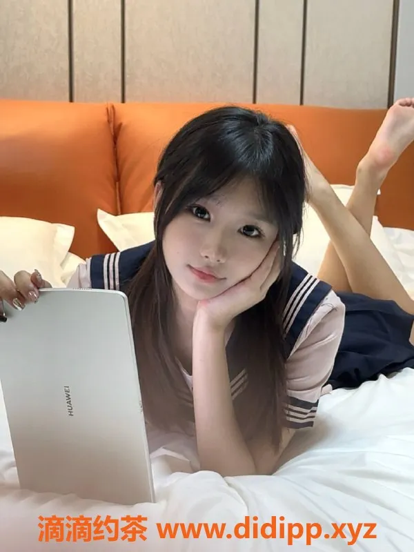 深圳楼凤-南山小乖，160cm，48kg，800元陪浴服务