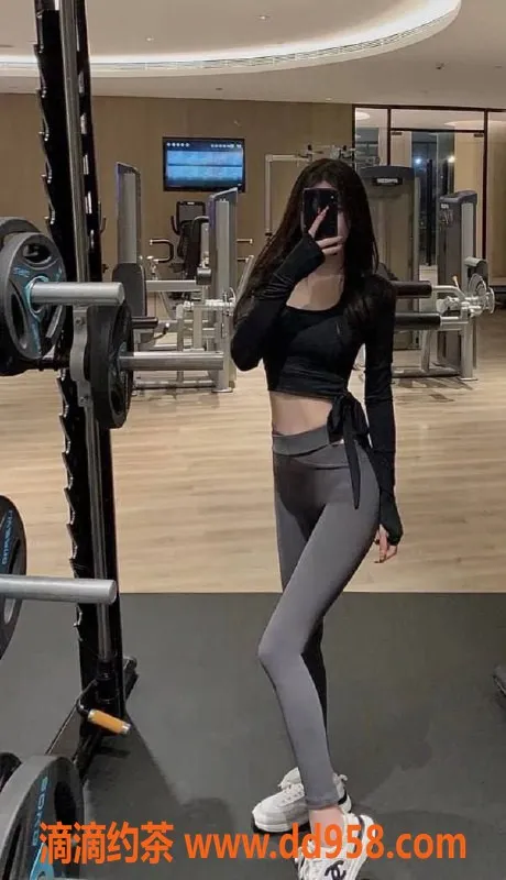 广州楼凤-天河小钰，800元超值御姐服务