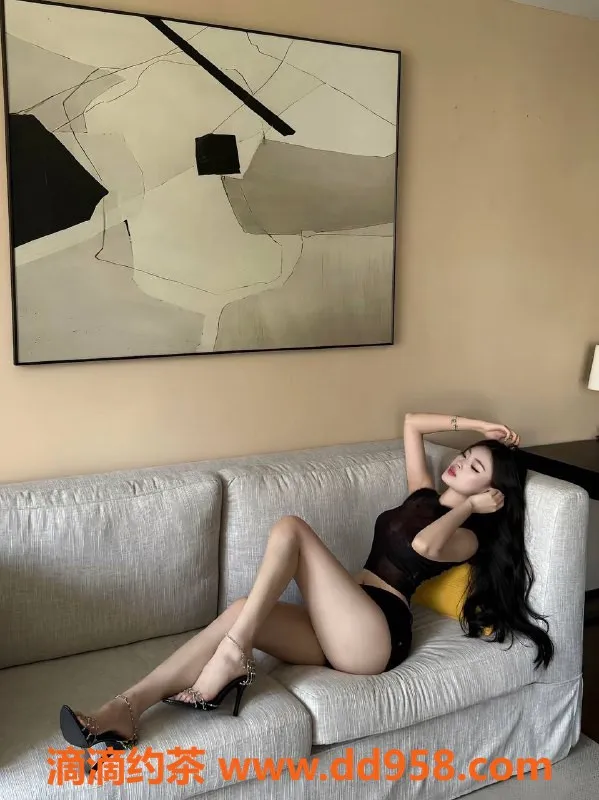 南通楼凤-南通悦玺新人阳阳，肤白貌美大长腿