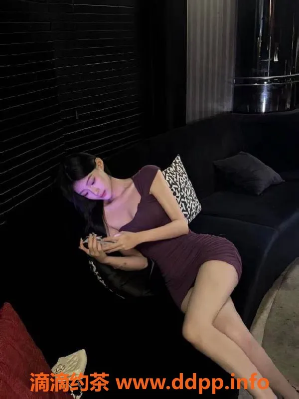 南通楼凤-南通悦玺新人阳阳，肤白貌美大长腿