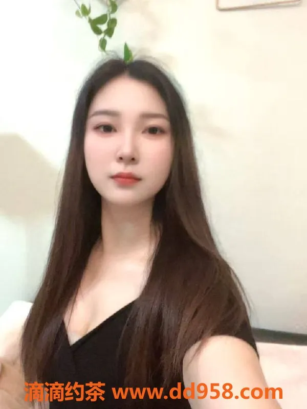 深圳楼凤资源信息,宝安 球球，170cm C胸，600元起服务！