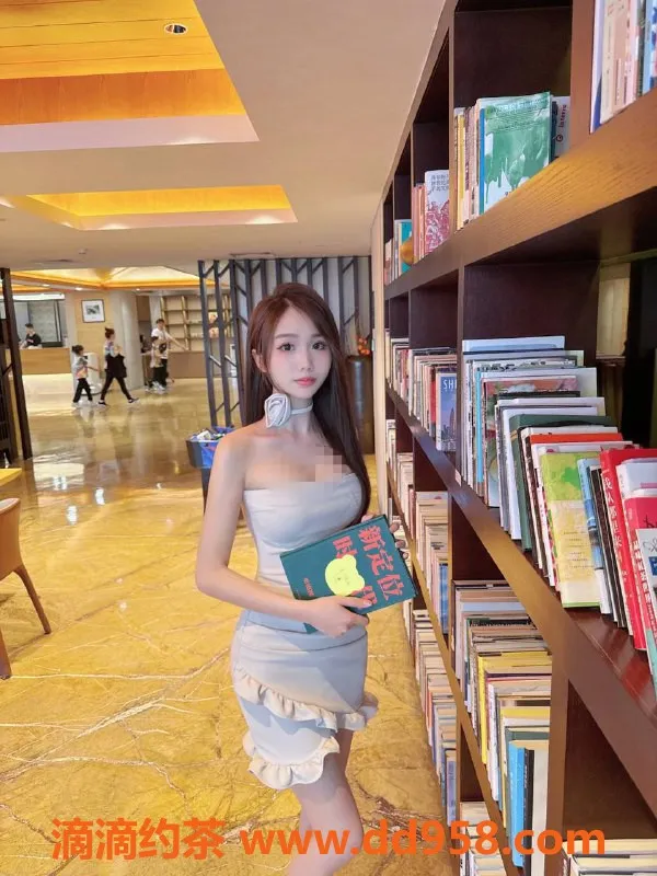 广州楼凤-天河小狐狸，600元服务，令人期待！