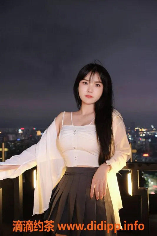 广州楼凤-天河白慕慕，700元高端服务体验