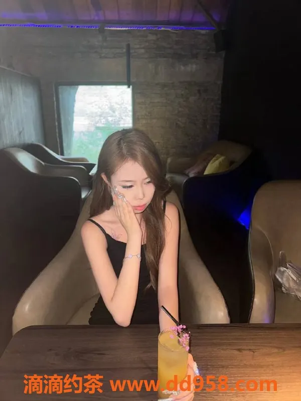 广州楼凤-白云小菲菲，800元私享服务等你来体验