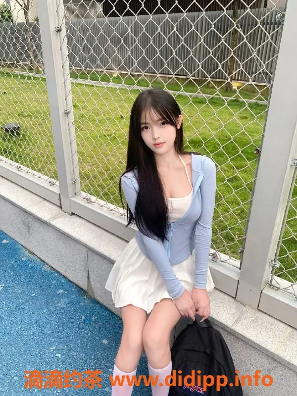 广州楼凤-番禺小手冰凉，800元体验服务