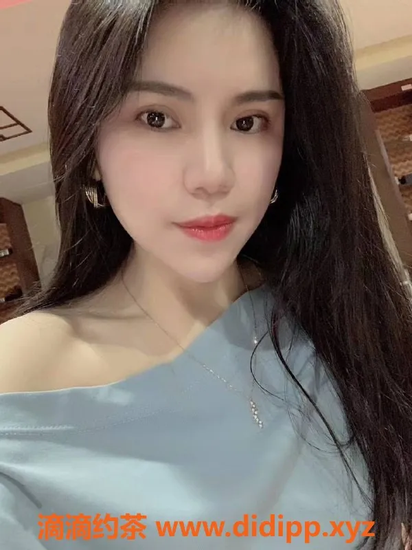 广州楼凤-番禺美美，700水费，享受鸳鸯浴与69式服务