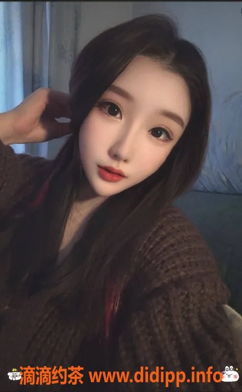 广州楼凤-天河温瞳，身材诱人，课程500元