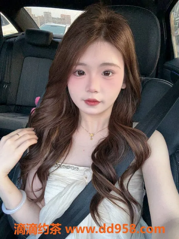 广州楼凤资源信息,黄埔小漫，700元私密服务体验