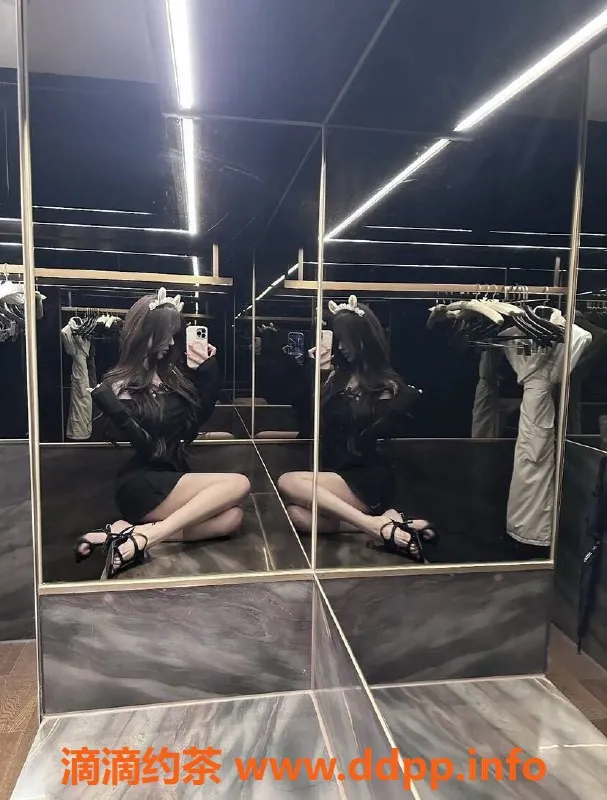 嘉兴外围-呦呦，嘉兴南湖嫩妹，164cm/36B/800元