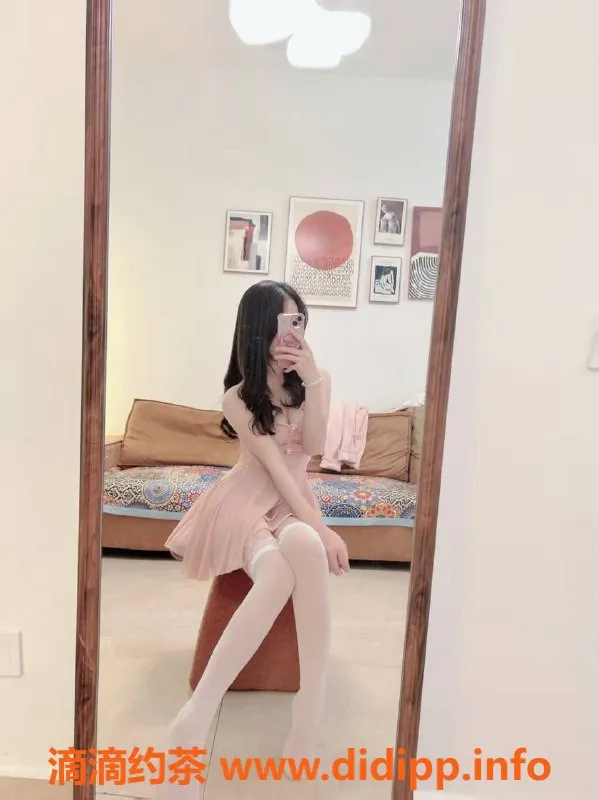 惠州楼凤-惠城区小颖，干洗做69鸳鸯浴，价格亲民