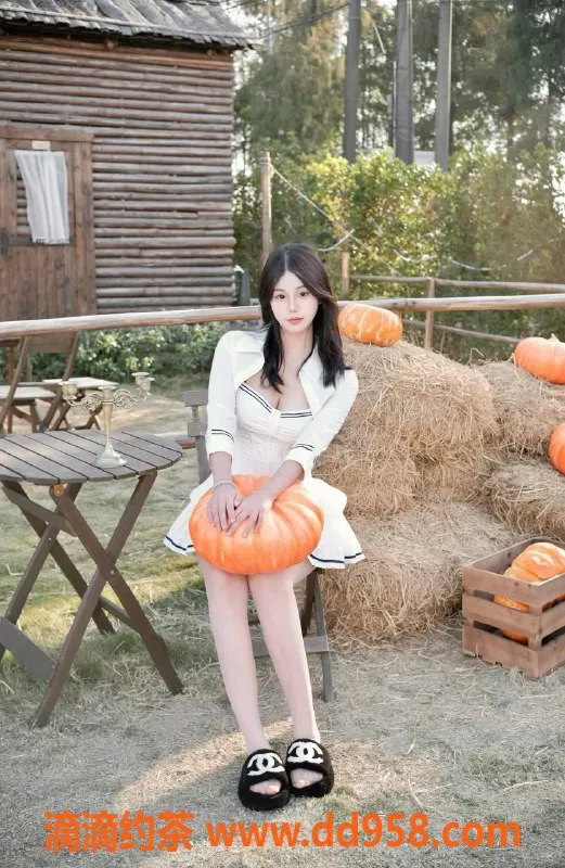 广州楼凤-番禺嫩妹婉儿249，水费1000p等你来体验