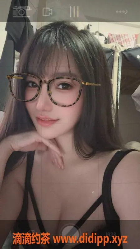 北京楼凤-丰台薇薇24岁168cm，茶费8，热情服务