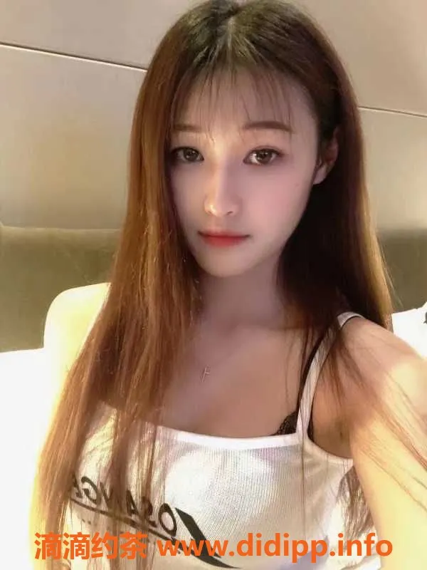 广州楼凤-广州天河小嫩妹茵茵，169身高45体重