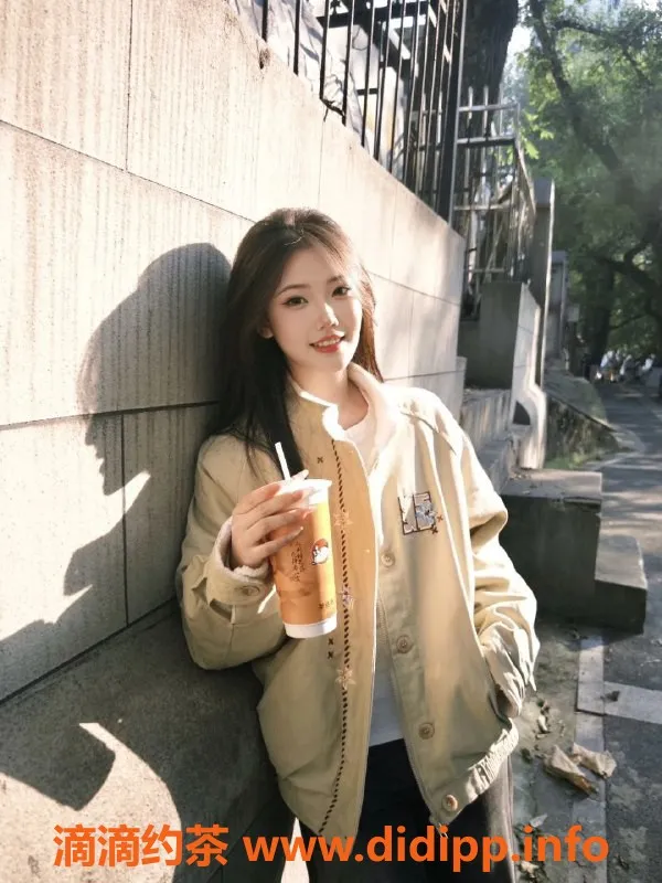 广州楼凤资源信息,天河嫩妹玉玉，长腿大胸只需800p