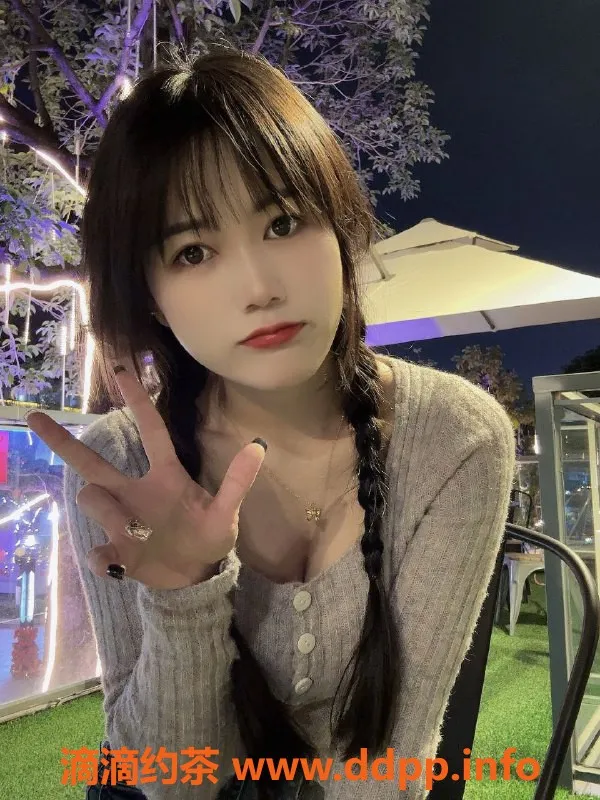 广州楼凤-黄埔嫩妹小樱桃，超大胸，水费600