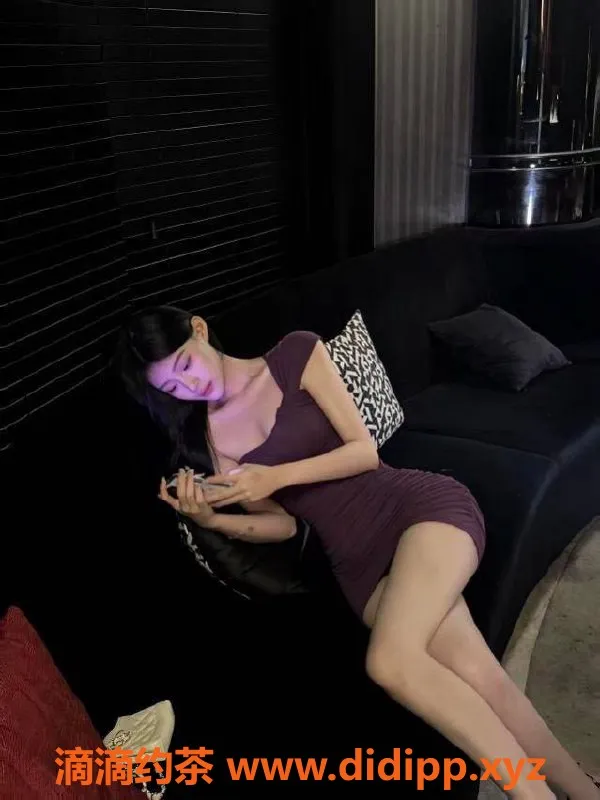 南通楼凤-南通阳阳，170大长腿，36C性感助教