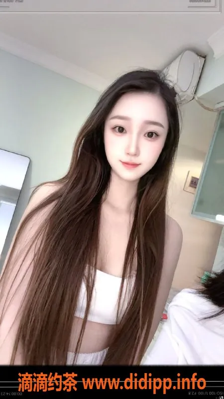 广州楼凤-天河嫩妹亦菲，水费800p，颜值超高！