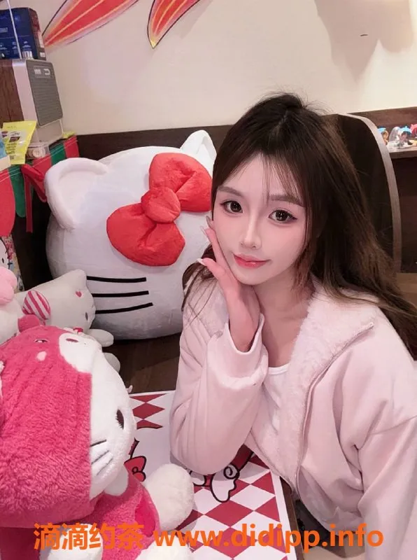 广州楼凤-白云小白兔，嫩妹大长腿，水费800p