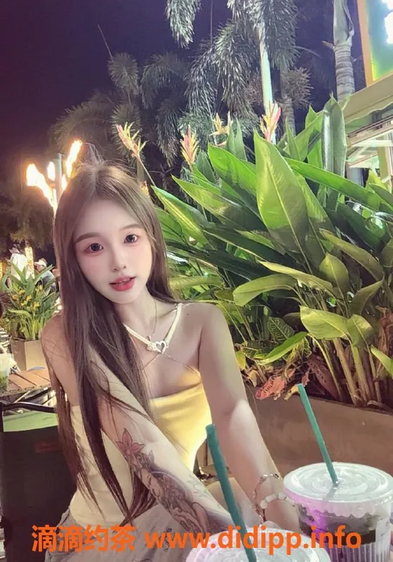 广州楼凤-白云小白兔，嫩妹大长腿，水费800p