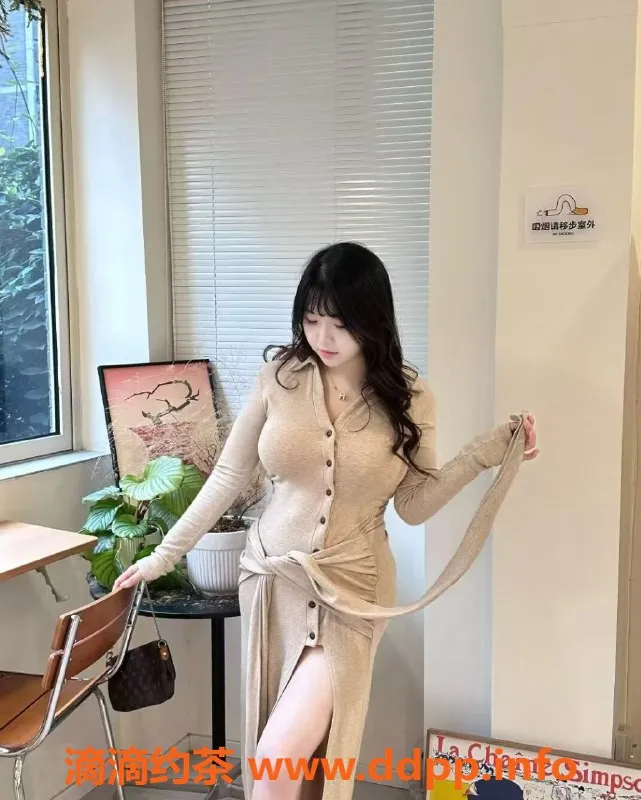 中山楼凤-东升女郎，300快餐，400洗吹做等你来体验