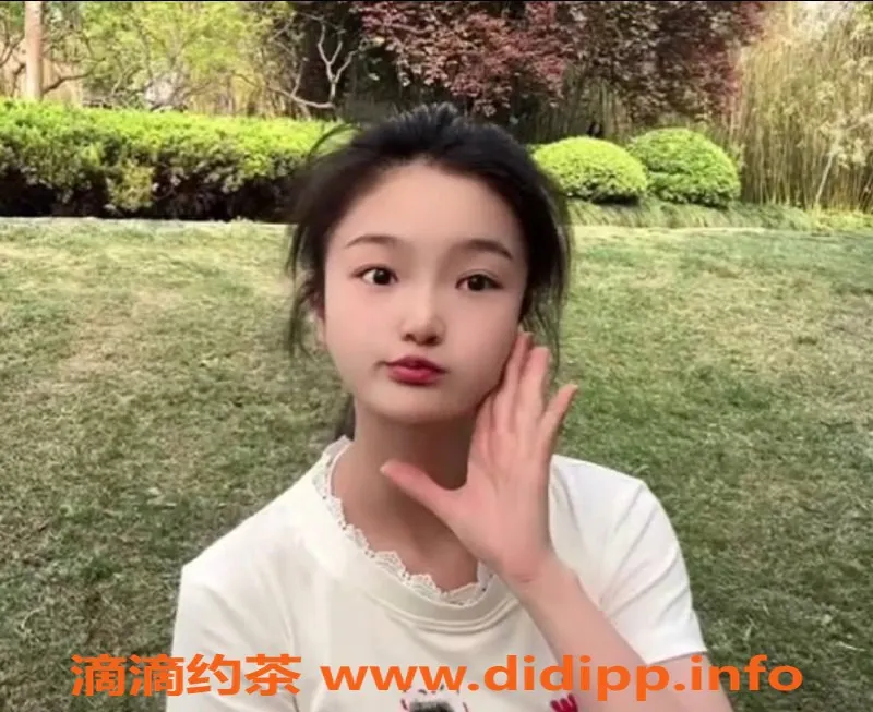 上海楼凤-长宁区彩虹糖，课费1400p，60分钟服务