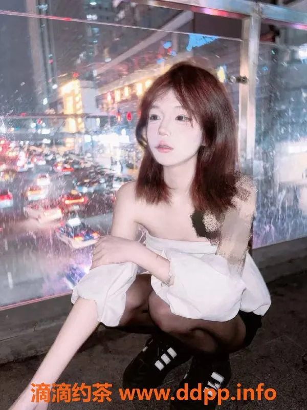 广州楼凤-越秀雪碧，600元私密服务，享受不一样的体验