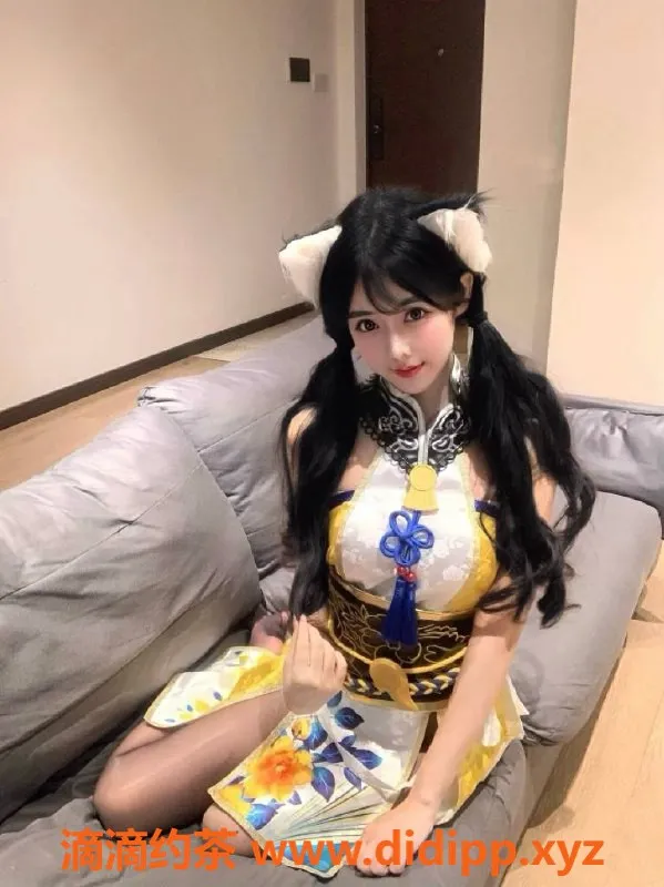 广州楼凤资源信息,天河御姐馨儿，双飞大胸，1500课费