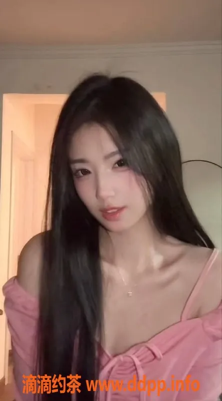 广州楼凤-天河奶油，身材火爆，课程仅需1000元