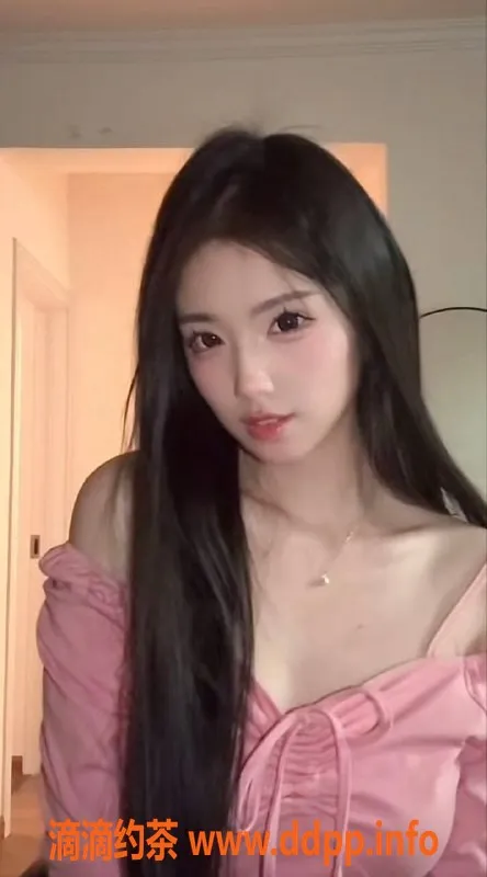 广州楼凤-天河奶油，身材火爆，课程仅需1000元