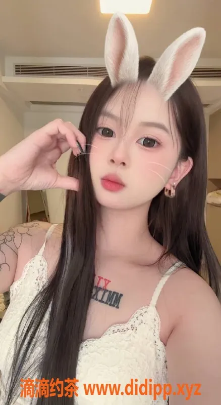 深圳楼凤-深圳宝安鸣鸣老师，788p享受嫩妹服务