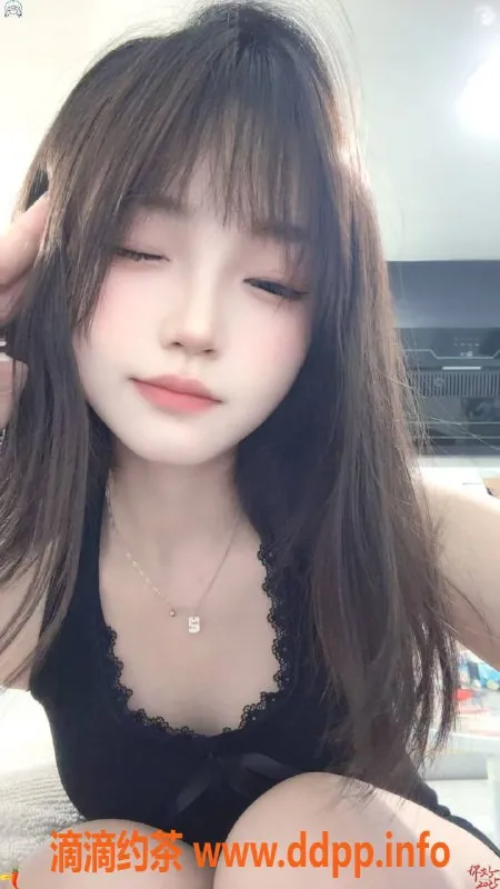 广州楼凤-金沙洲嫩妹雨嘉，800P舌吻服务等你来体验