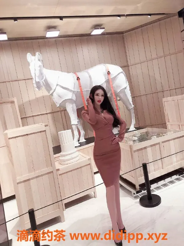 深圳楼凤-福田175车模大蜜蜜，服务实惠只需p1888