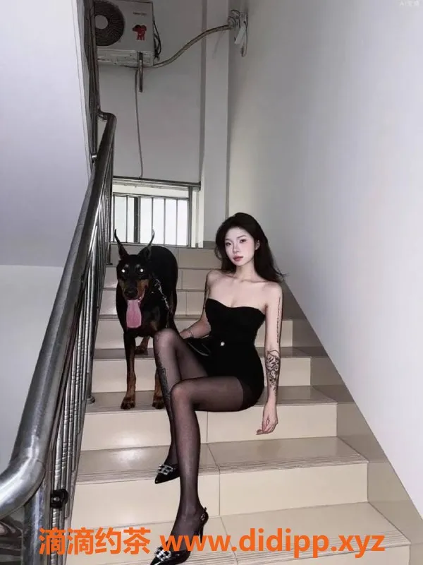 湛江楼凤-湛江小静，21岁，170cm，49斤，性感陪洗服务