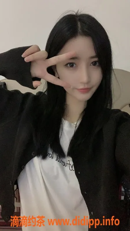 广州楼凤-白云嫩妹语昕，800p超值服务等你来享！