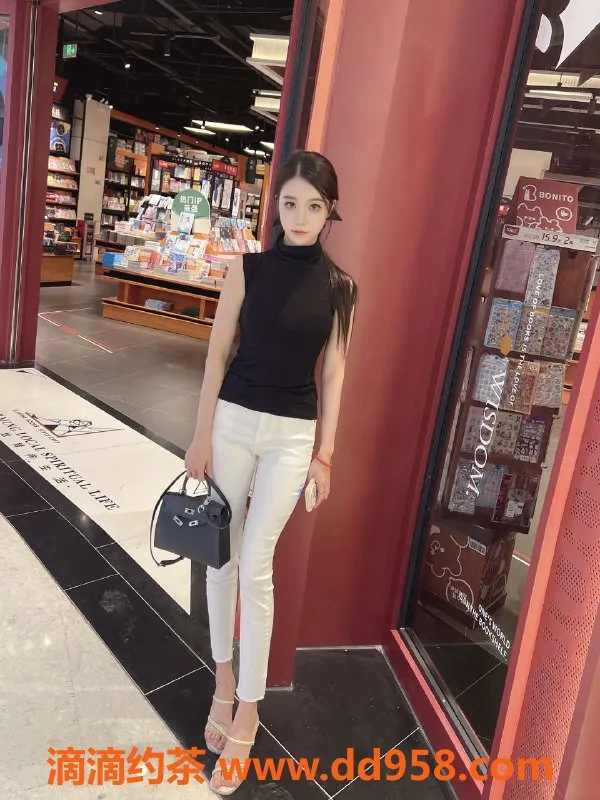 广州上门服务-上门御姐莫莫，1200p体验非凡