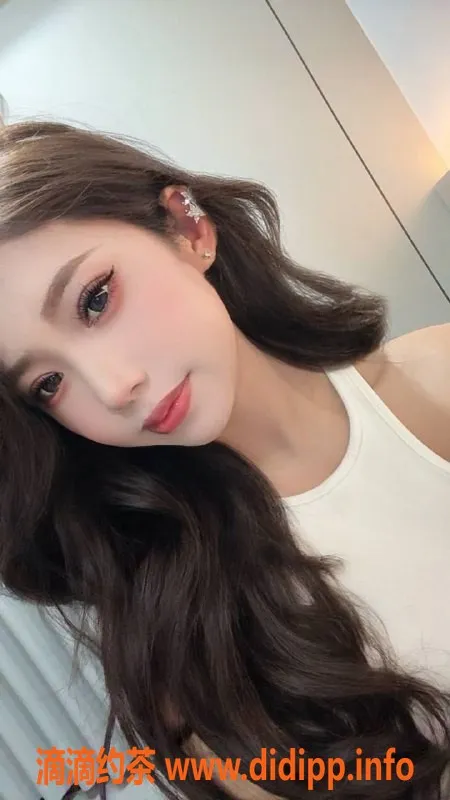 成都楼凤-武侯区幺幺，颜值9.0服务超赞，7P循环体验